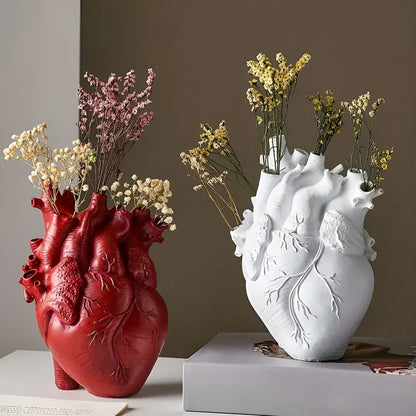 Heart-Shaped Decorative Vase for Flower Arrangements 1