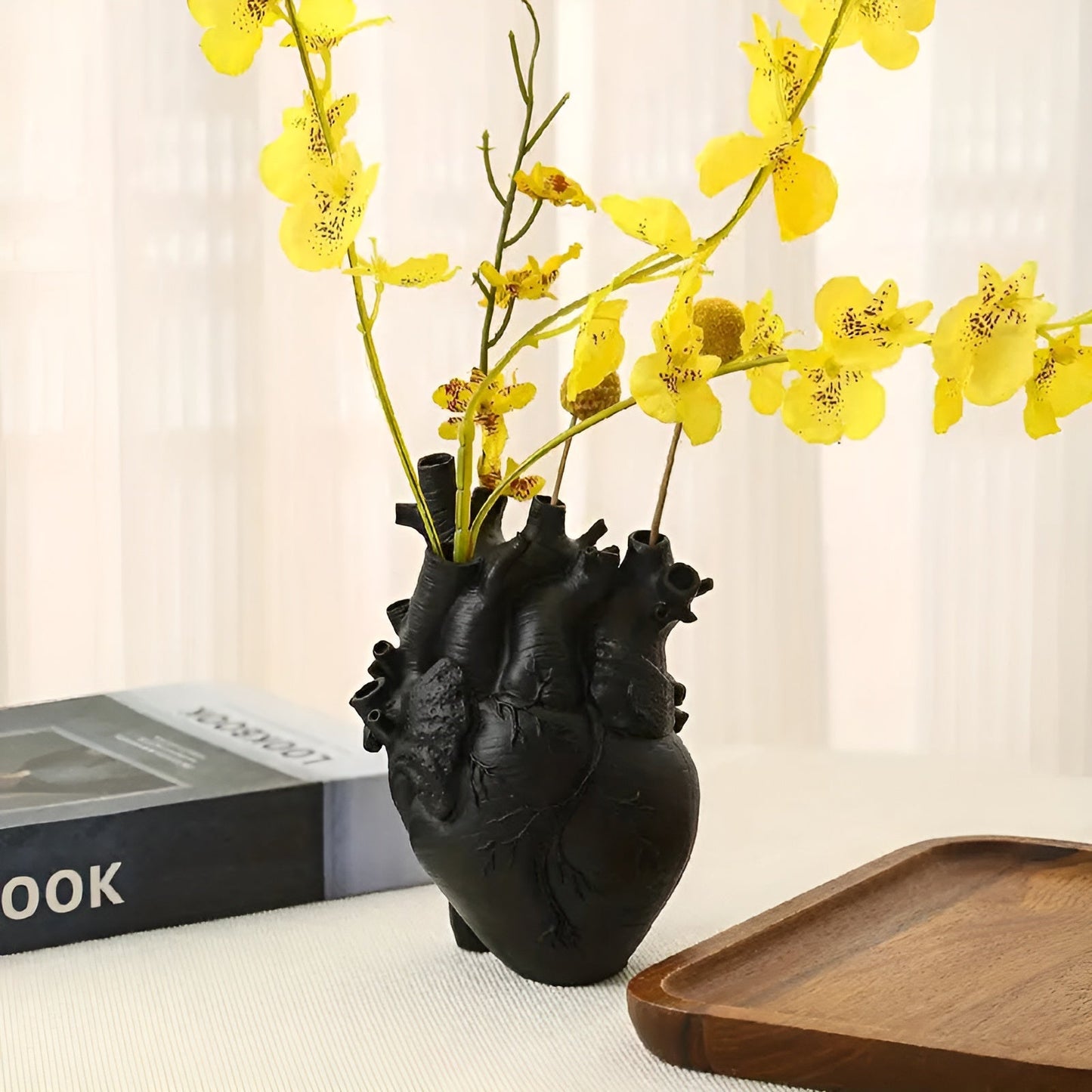 Heart-Shaped Decorative Vase for Flower Arrangements 4