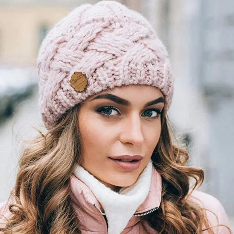 Knitted Beanie – Warm Headwear for Cold Weather 1