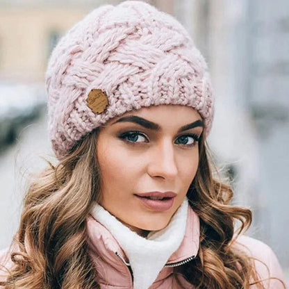 Knitted Beanie – Warm Headwear for Cold Weather 1