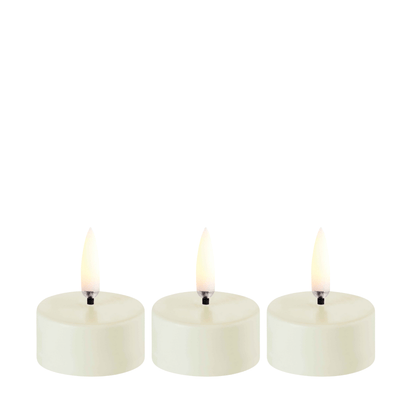 LED Flameless Candle Set – Battery Operated with Timer and Remote 0