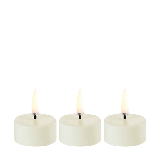 LED Flameless Candle Set – Battery Operated with Timer and Remote 0
