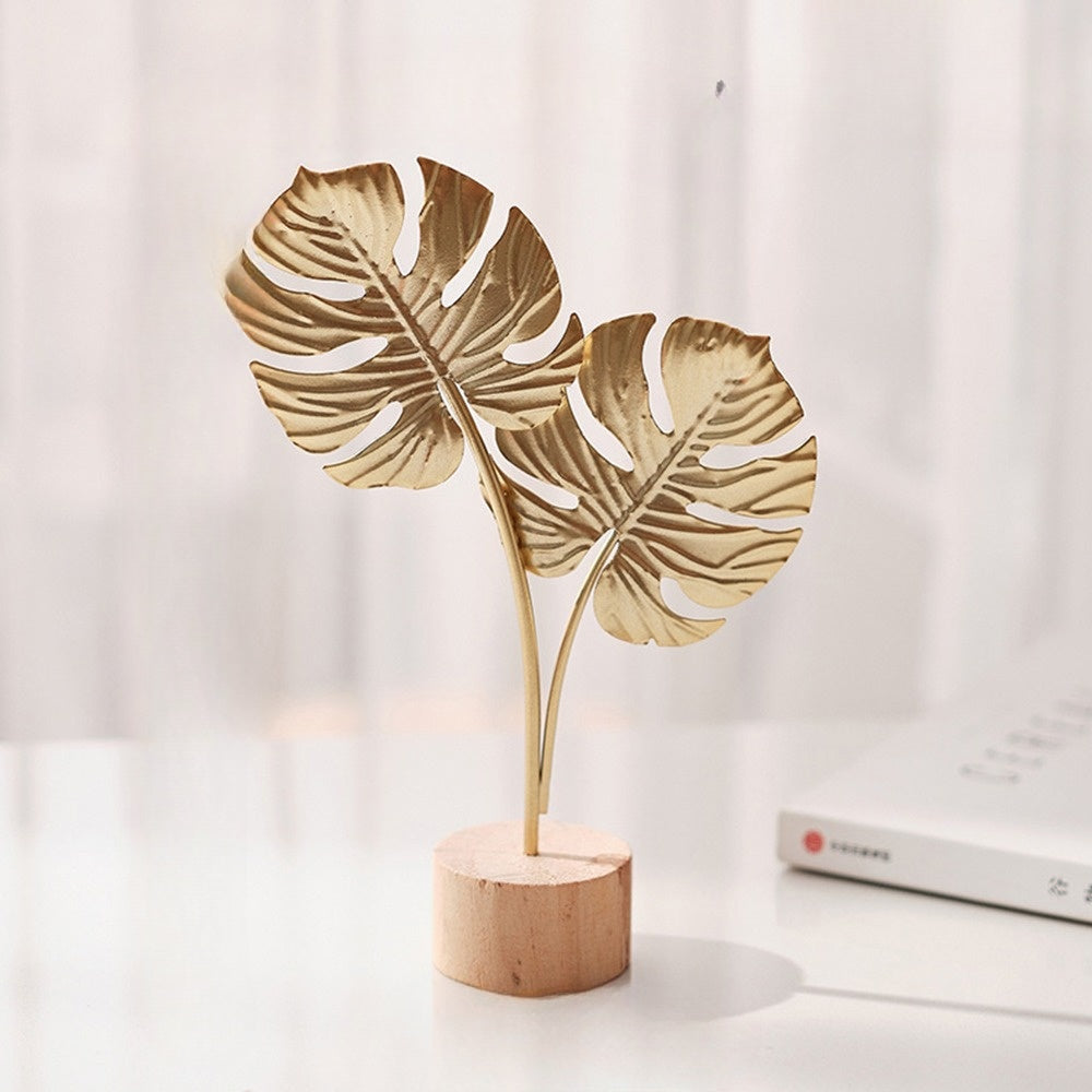 Metal Sculpture – Minimalist Leaf Decoration 4