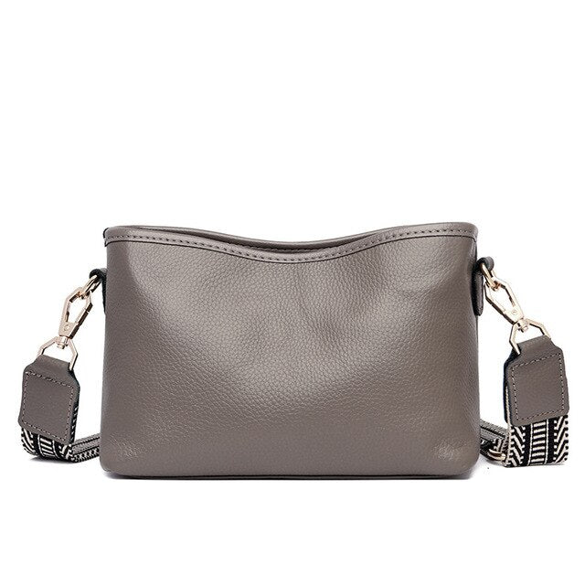 Caitlyn - Vintage Crossbody Bag - Casual - Refined Edge - For Everyday Wear