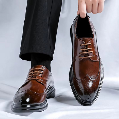 Men's Vintage Brogue Wingtip Detail Shoes | Ideal for All Seasons