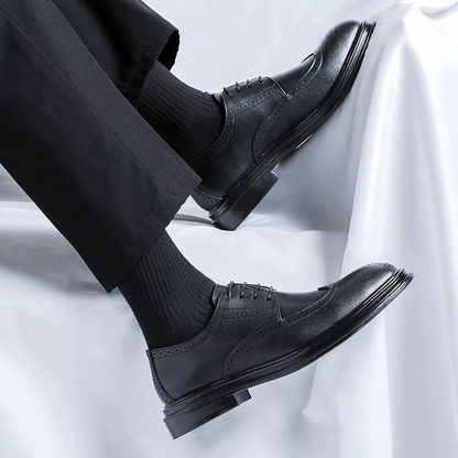 Men's Vintage Brogue Wingtip Detail Shoes | Ideal for All Seasons