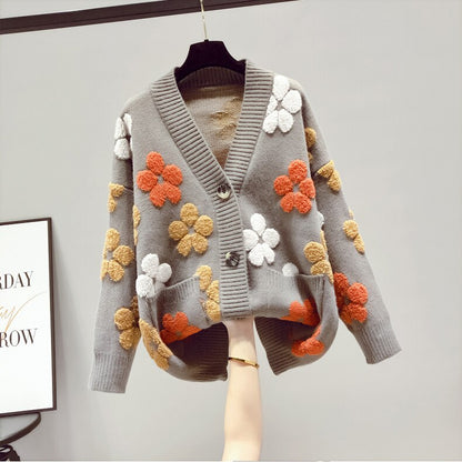 Women's Radiant Floral Design Cashmere Knit Cardigan with Buttons and Pockets | Ideal for Winter