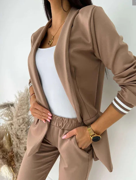 Women's Trendy White Contrasting Color Lapel Blazer with Pants Set | Perfect for Casual Days