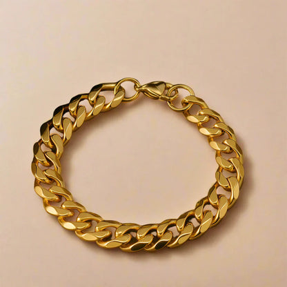 Women’s Bracelet with Classic Curb Chain Design 4