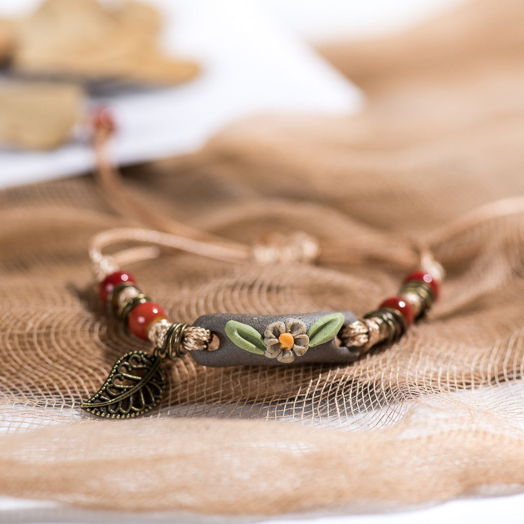 Women’s Bracelet with Unique Pattern Design 0