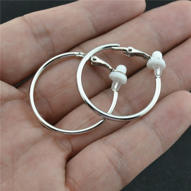 Women’s Clip-On Earrings with Round Design 0