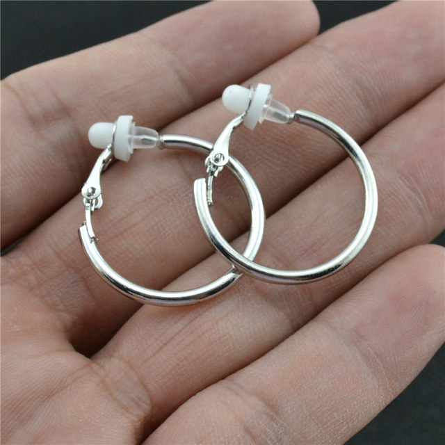 Women’s Clip-On Earrings with Round Design 1