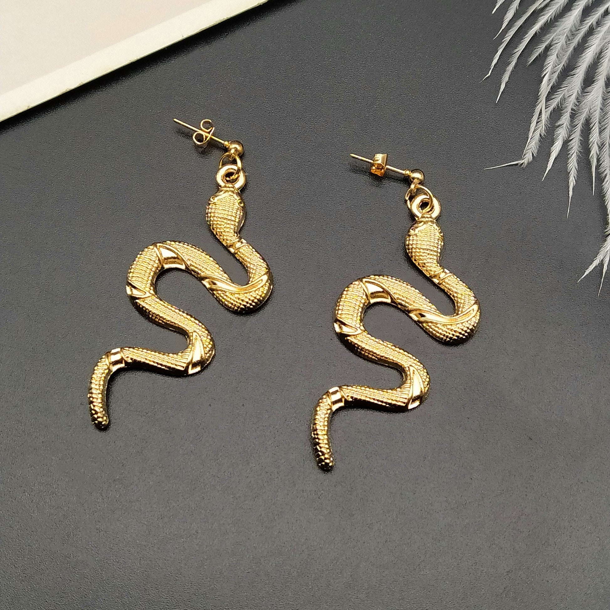 Women’s Dangle Earrings with Snake Design 7