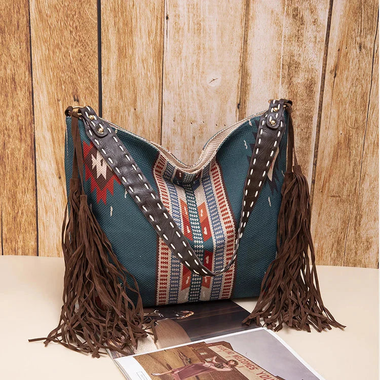 Women’s Handwoven Knot Design Shoulder Bag 6