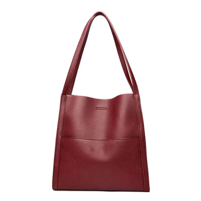 Women’s Minimalist Shoulder Bag for Everyday Use 3