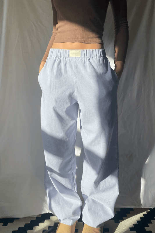 Women's Trousers with Elastic Waistband and Side Pockets