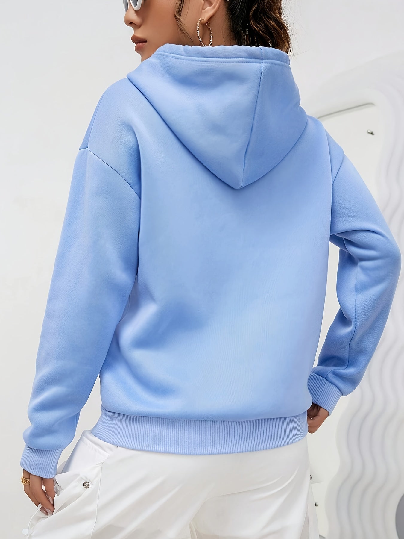 Women's Casual Oversized Hoodie with Chest Heart Print and Pocket | Ideal for Autumn/Winter