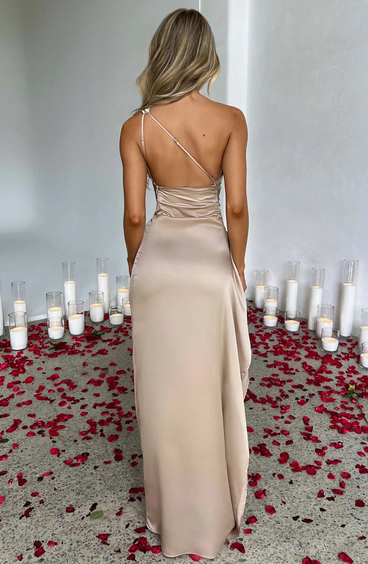 Women's Elegant Satin Cocktail Dress with One Shoulder Design