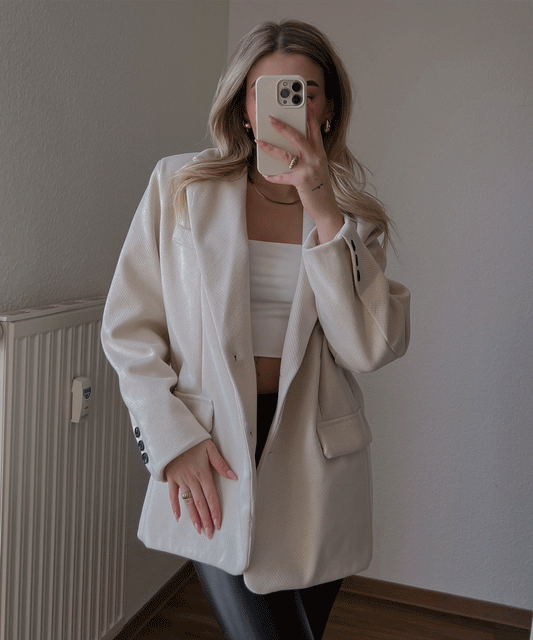 Women's Trendy Beige Oversized Blazer with Pockets | Perfect for Casual Days