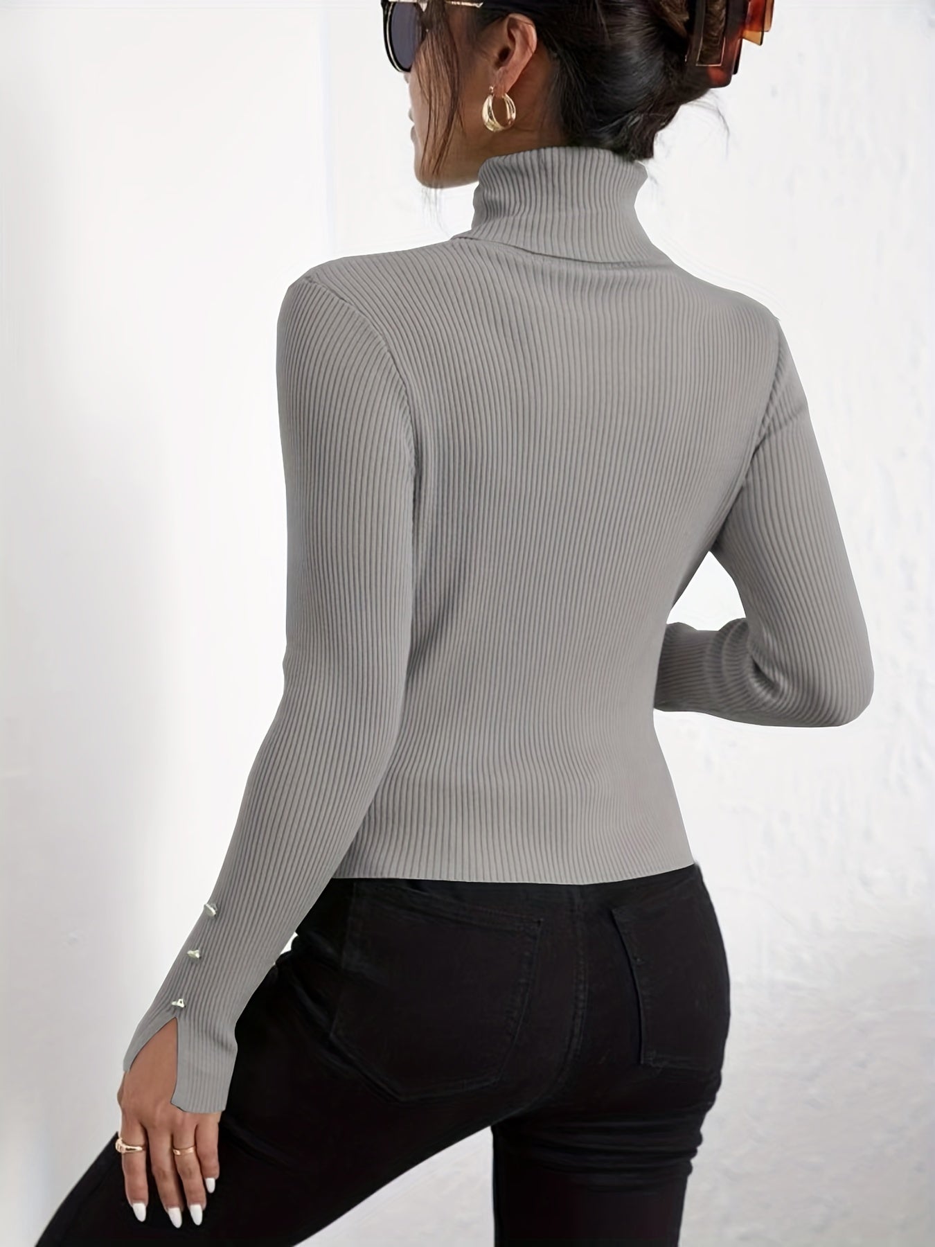 Women's Modern Solid Colour Turtleneck Jumper in Slim Fit | Ideal for Winter