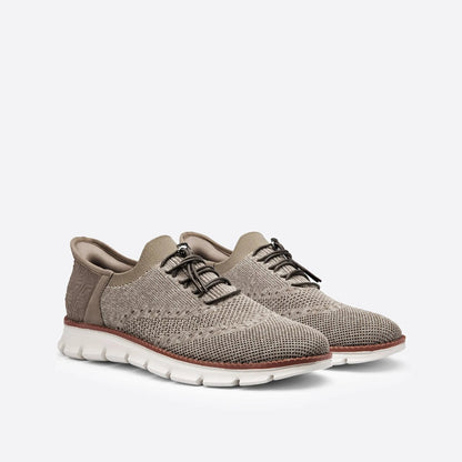 Everett - Sneakers - Sporty - Lightweight - Perfect for outdoor activities