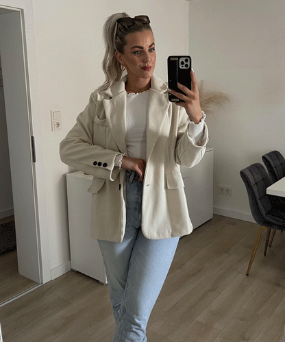 Women's Trendy Beige Oversized Blazer with Pockets | Perfect for Casual Days