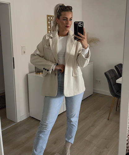 Women's Trendy Beige Oversized Blazer with Pockets | Perfect for Casual Days