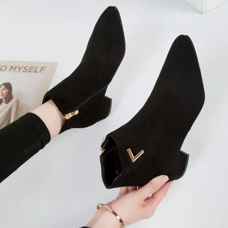 Casual Suede Ankle Boots with Zipper and Heel for Women | Perfect for Casual Days