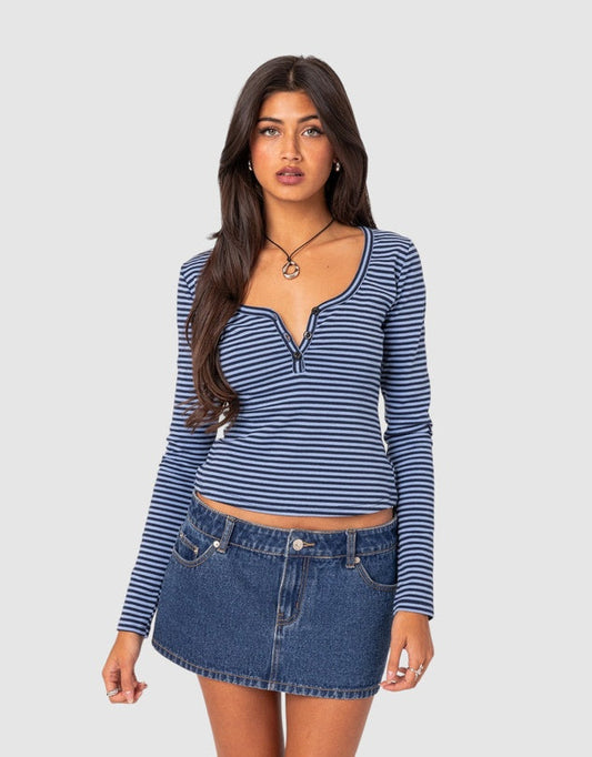 Women's Elegant Striped Long Sleeve Top with Comfortable Fit